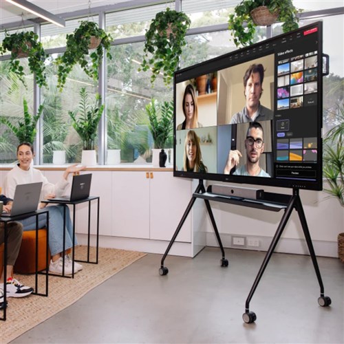 Karter Elegance Mobile Stand